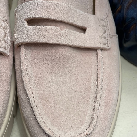 Vionic Pink - Picture 5 of 8